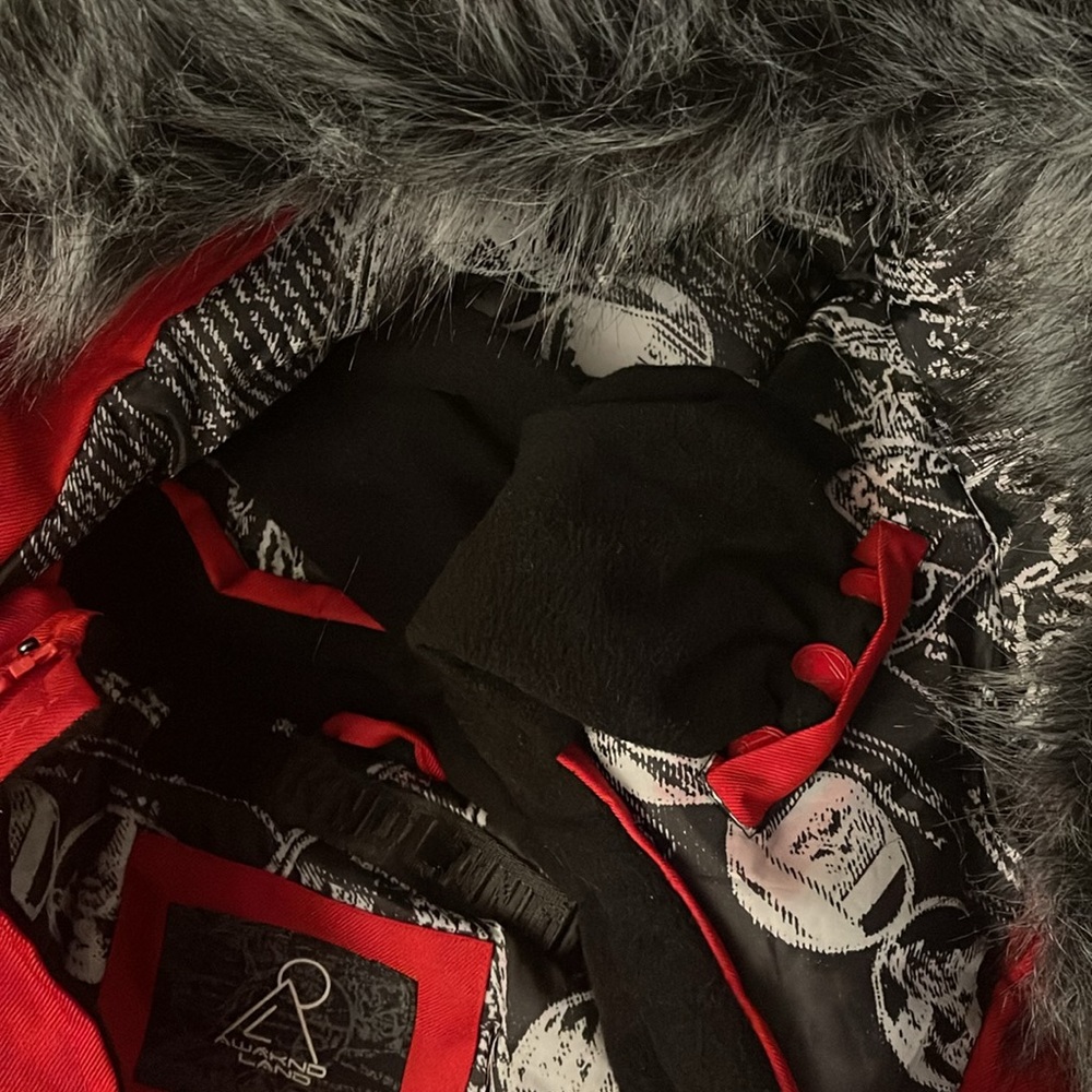 Coat - Picture 11 of 12